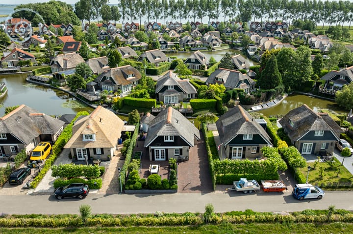 Kadeweg 37 in Middelharnis foto