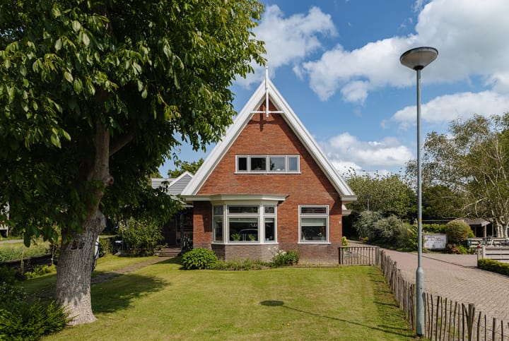 Kadijk 10 in Venhuizen