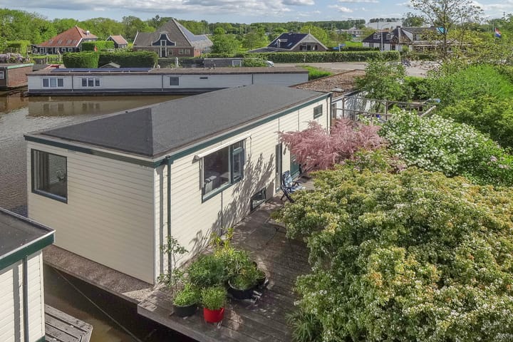 Kalf R 49-ROOD in Zaandam