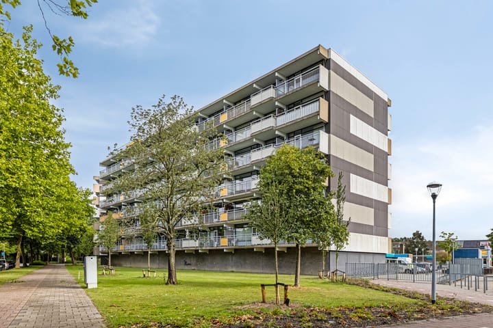 Kalslagerring 167 in Nieuw-Vennep