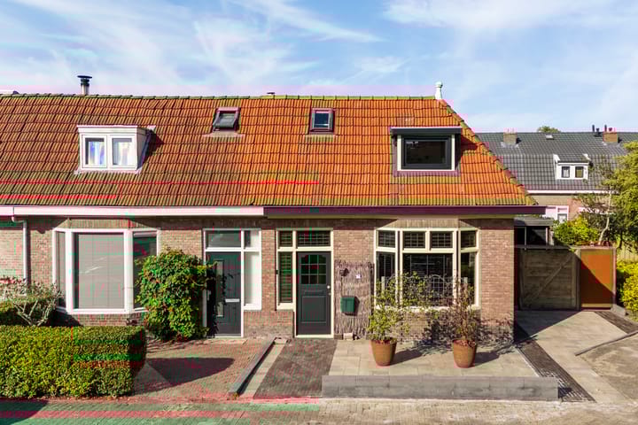 Kalverstraat 2 in Leeuwarden photo
