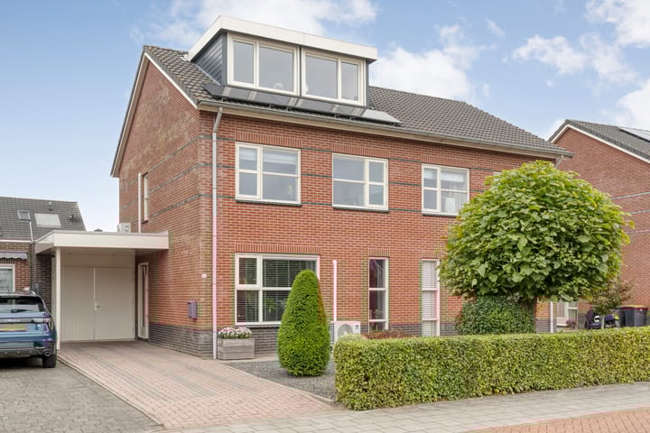 Kamferbekestraat 55 in Hardenberg
