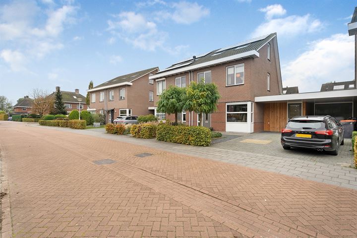 Kamferbekestraat 7 in Hardenberg