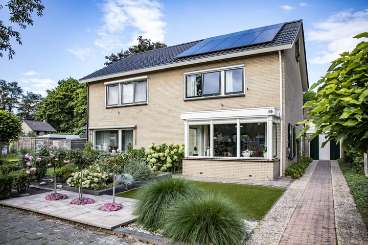 Foto van woning Kamillelaan 19, Wierden