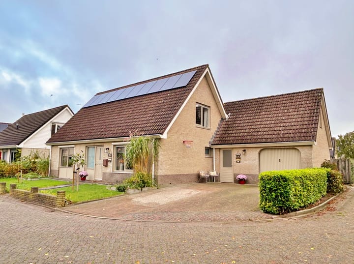Kampeerveld 9 in Biddinghuizen