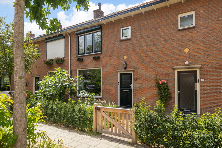 Kamperfoelielaan 43 in Ede foto