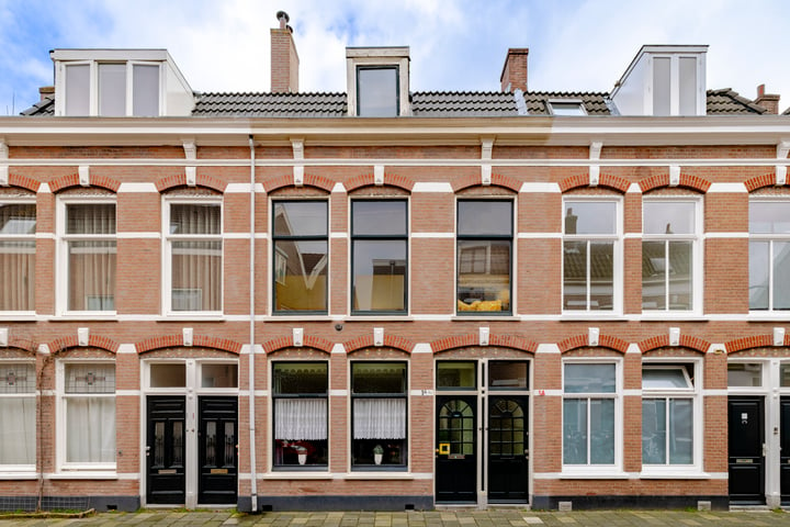 Kamperstraat 1A-ZW in Haarlem