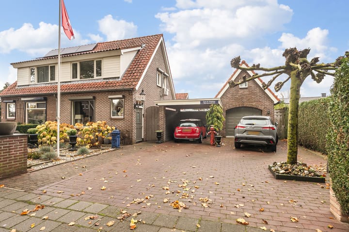 Kampstuk 14 in Huissen Foto