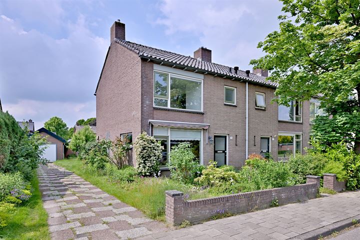 Kampweg 73 in Brummen