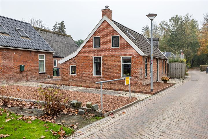 Kampweg 9 in Zeerijp