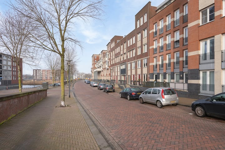 Kanaalboulevard 28 in Helmond