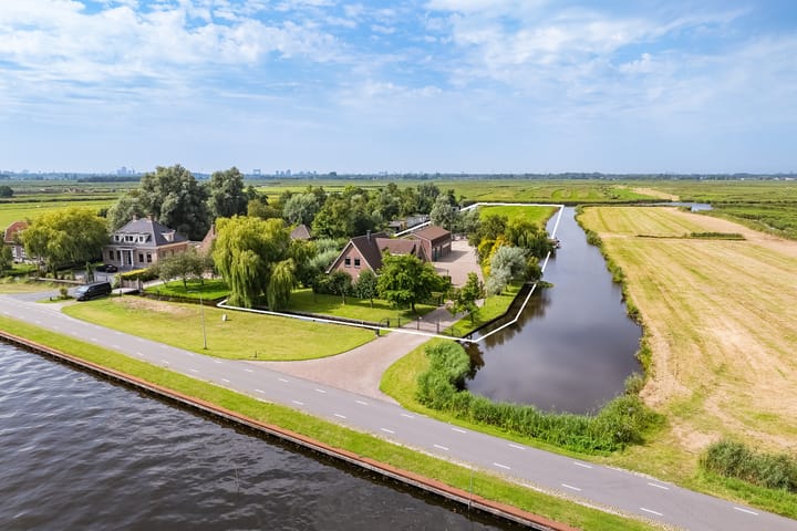 Kanaaldijk 6 in Landsmeer