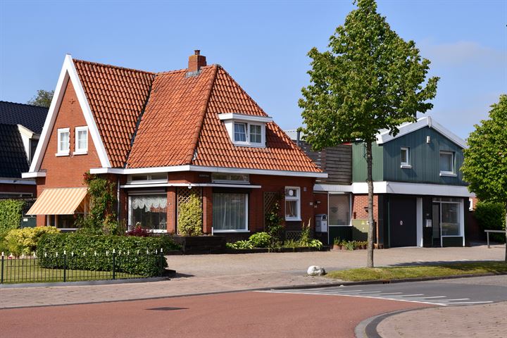 Kanaalstraat 44 in Roden