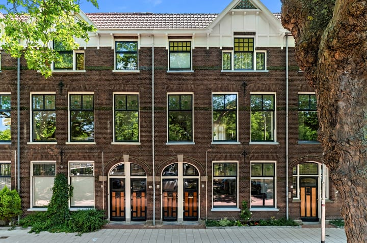Kanaalweg 12 in Delft