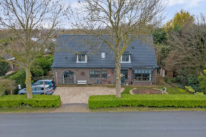 Kanaalweg Oostzijde 153 in Hellevoetsluis