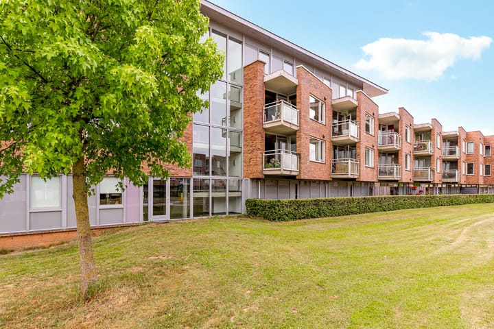 Photo of property Kantmos 50, Houten