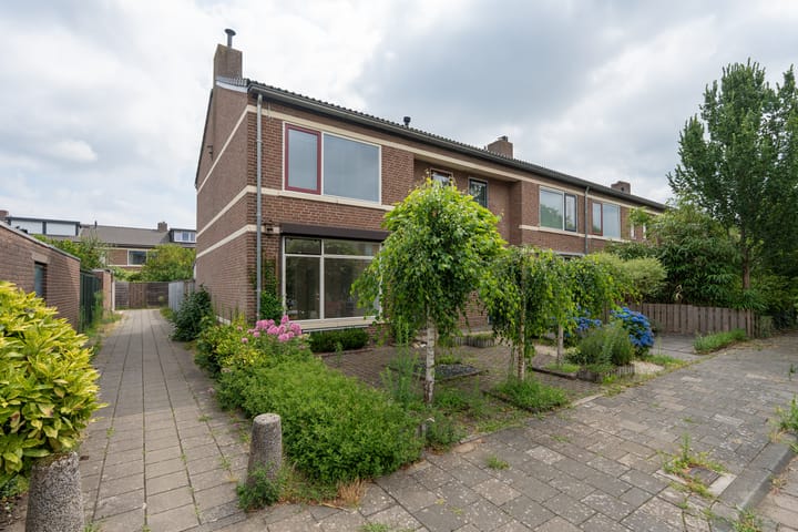 Kanunnik van Kekenstraat 1 in Nijmegen
