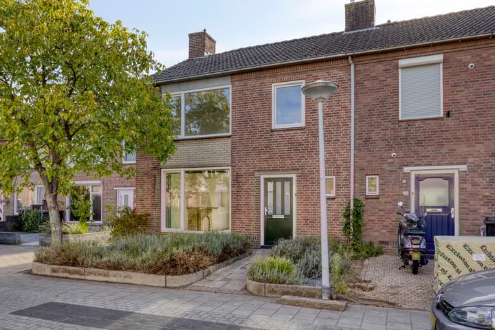 Kapelaan H.G.M. Koopmansstraat 23 in Best