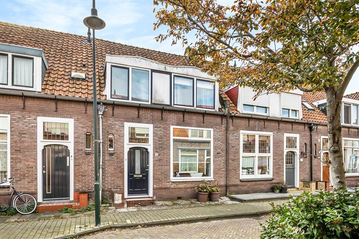 Kapelaan Ruiterstraat 17 in Volendam