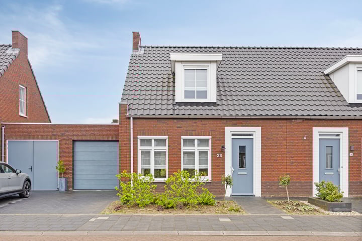 Kapelaan Slotsstraat 38 in Grubbenvorst