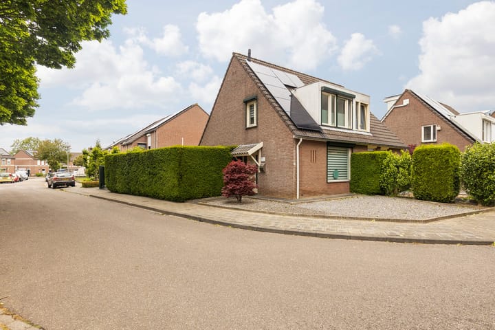 Kapelaan Wijnensingel 79 in Beek