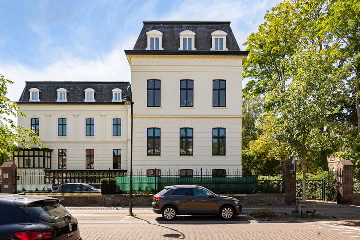 Kapellerlaan 36A-7 in Roermond photo