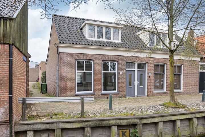 Kapelstraat 2 in Bolsward