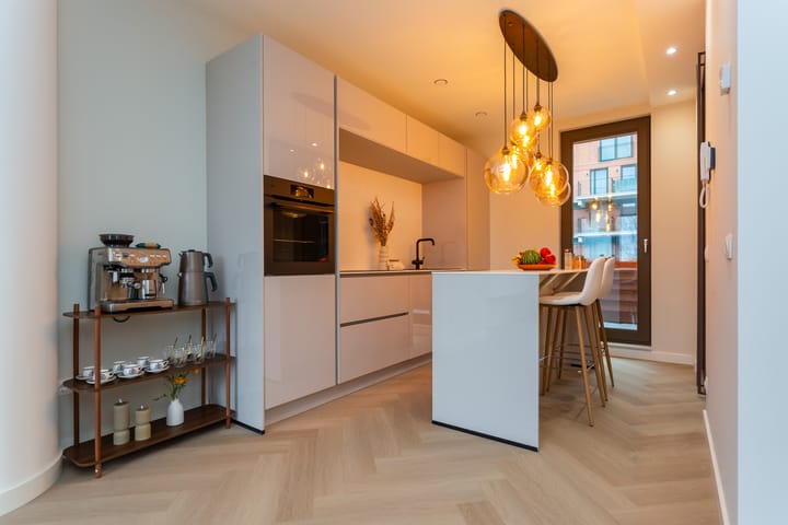 Karakterplein 25 in Rotterdam photo