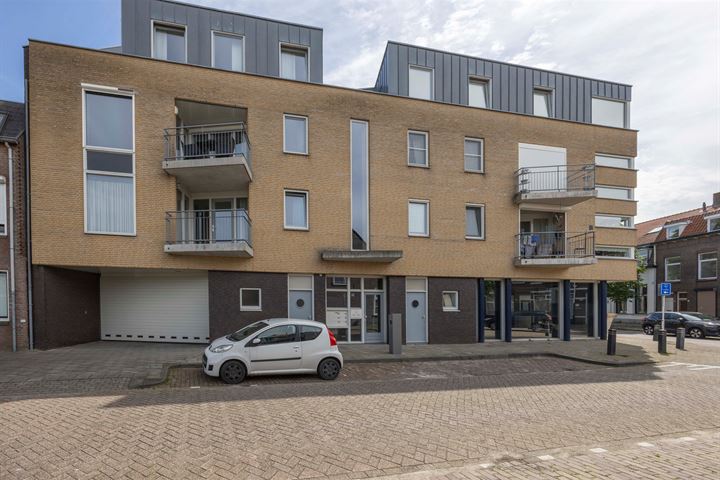 Kardinaal van Rossumstraat 72 in Tilburg