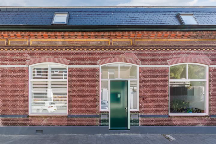 Kardinaal Vaughanstraat 49 in Tilburg