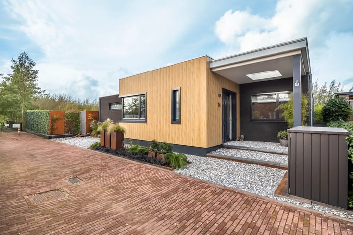 Karekietstraat 14 in Schelluinen