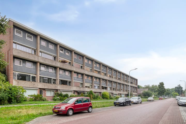 Photo of property Karel de Grotelaan 321, Deventer