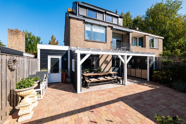 Karel de Stoutestraat 36 in Hellevoetsluis