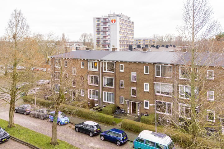 Photo of property Karel Doormanlaan 122, Haarlem