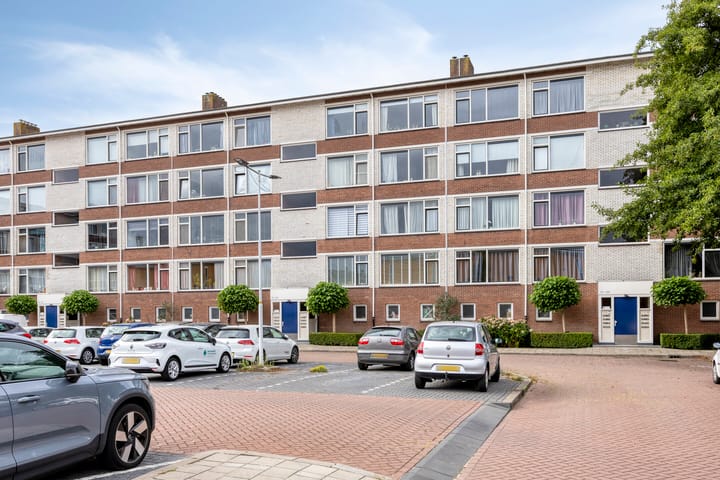 Photo of property Karel Doormanlaan 143, Zoetermeer