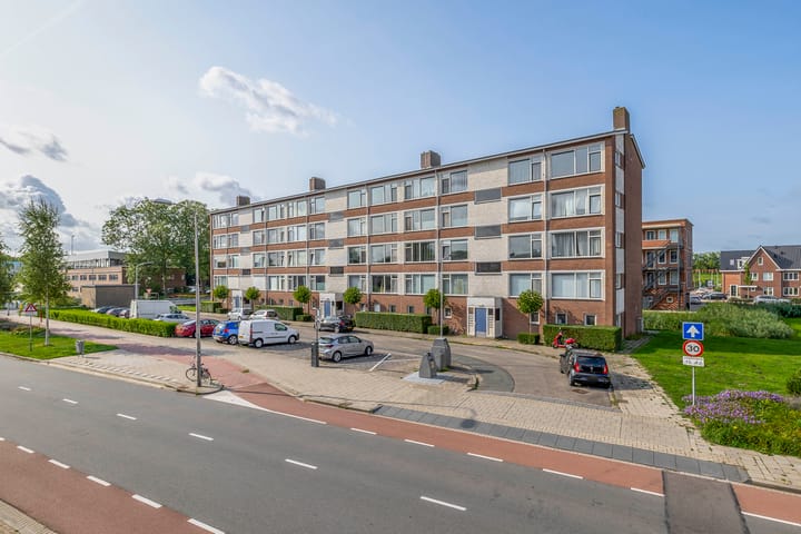 Karel Doormanlaan 239 in Zoetermeer Foto