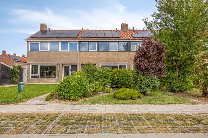 Karel Doormanstraat 3 in Wieringerwerf