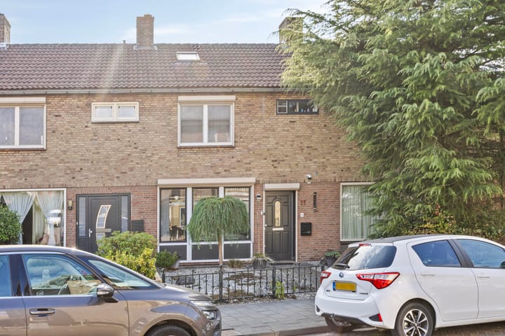 Karel Doormanstraat 77 in Oss