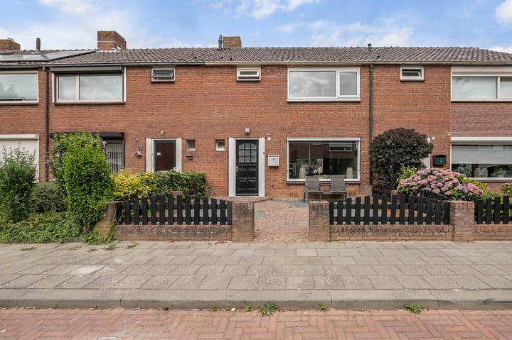 Karel van Gelrestraat 16 in Lobith