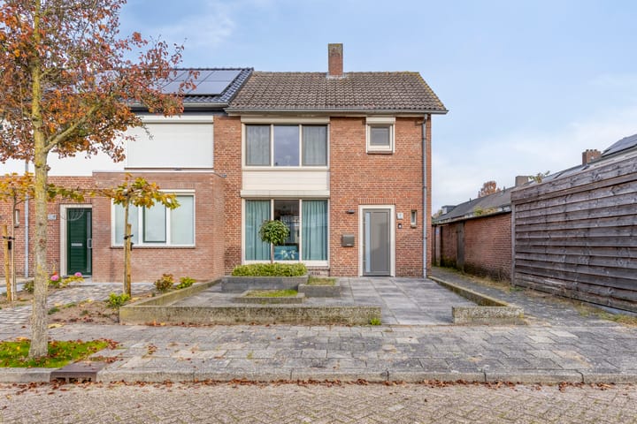 Photo de la maison Karmelietenstraat 2, Dongen