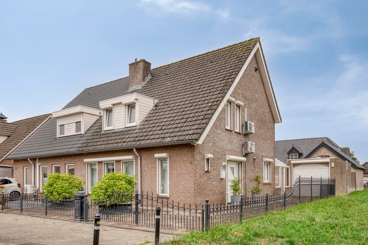 Karper 12 in Oss
