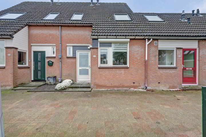 Karperveen 264 in Spijkenisse