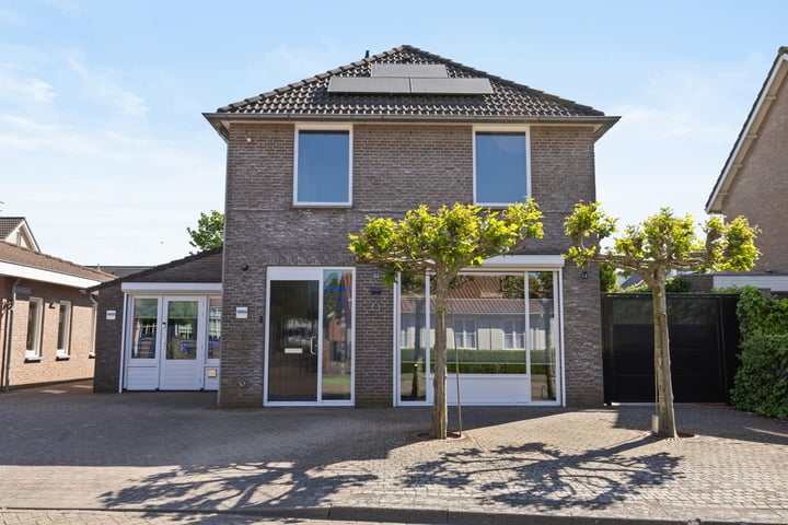 Karrestraat 6 in Vlijmen