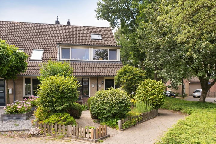 Karssenstraat 2 in Ede