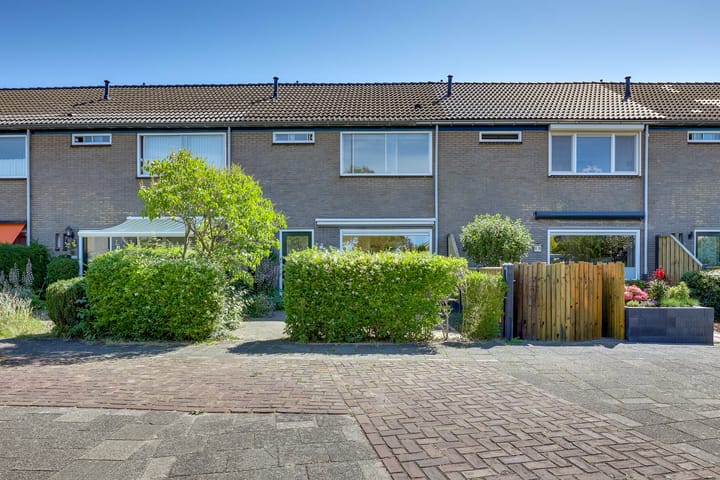Karveel 15 60 in Lelystad foto
