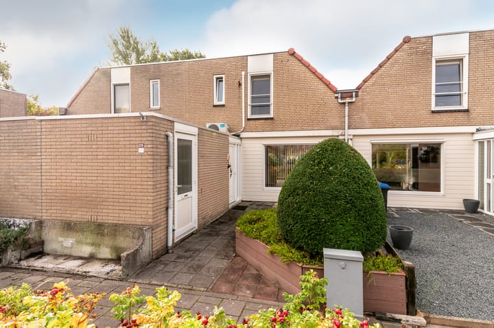 Karveel 58 70 in Lelystad Foto