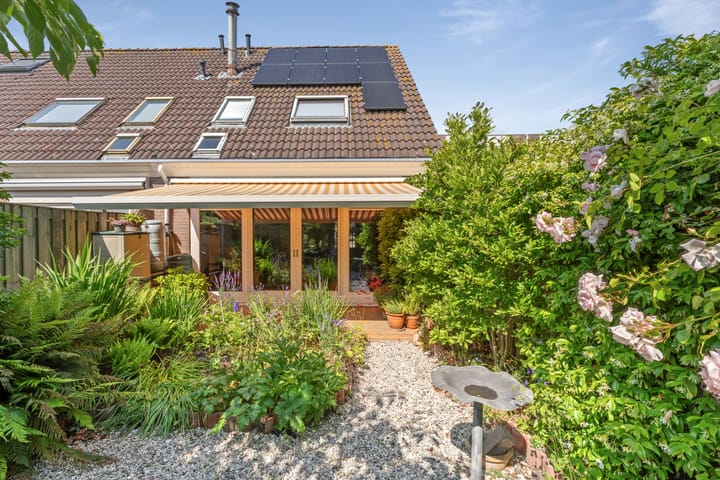 Karveelstraat 35 in Den Helder foto