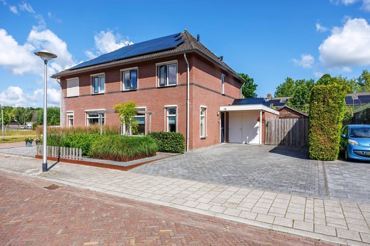 Kastanjelaan 12 in Nieuwolda