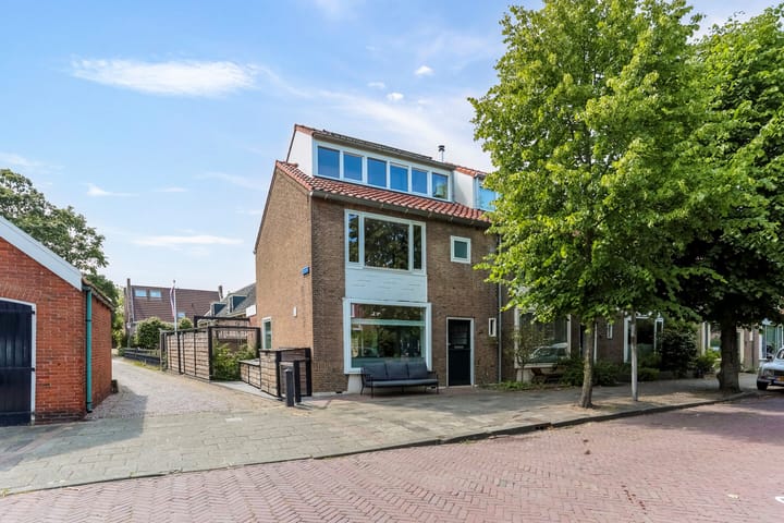Photo of property Kastanjelaan 7, Leiderdorp
