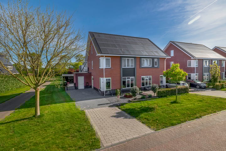 Kastanjeleane 83 in Lemmer